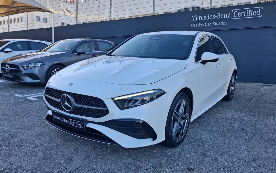Mercedes-Benz A 250 e AMG Line