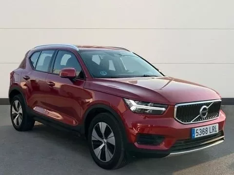 VOLVO XC40 1.5 T3 MOMENTUM PRO AUTO 163 5P