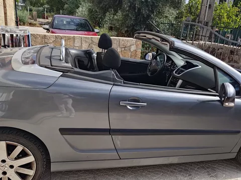 Peugeot 207 CC
