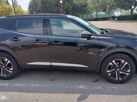 Peugeot 2008 1.5 BlueHDi Allure Pack