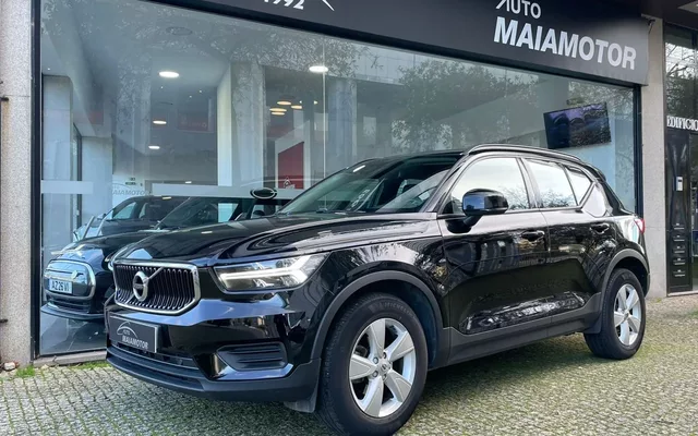 Volvo XC 40 1.5 T2 Momentum Core Geartronic