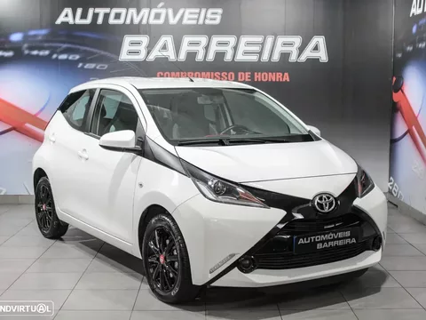 Toyota Aygo 1.0 X-Play+AC+X-Touch