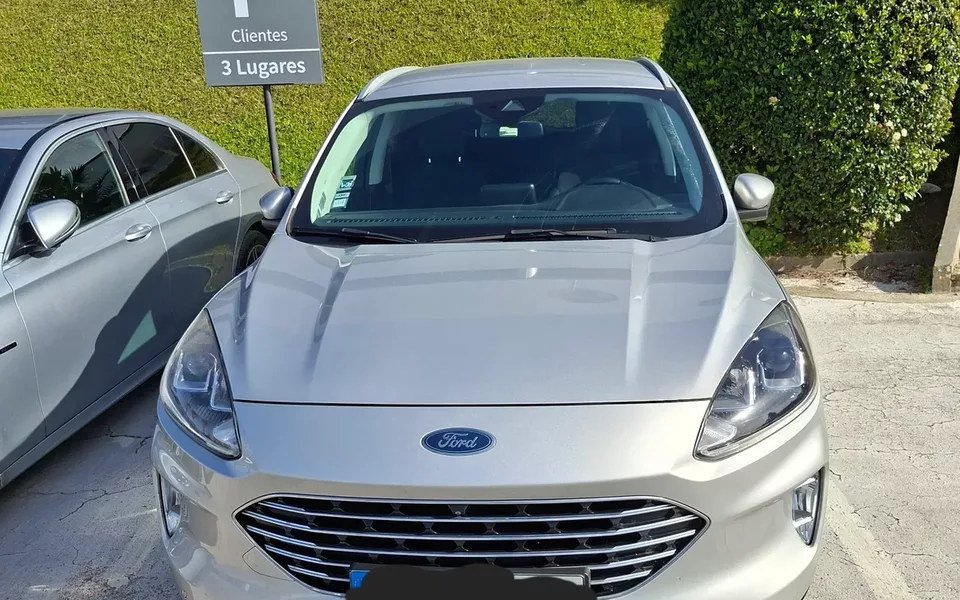 Ford Kuga 2.5 FHEV Titanium
