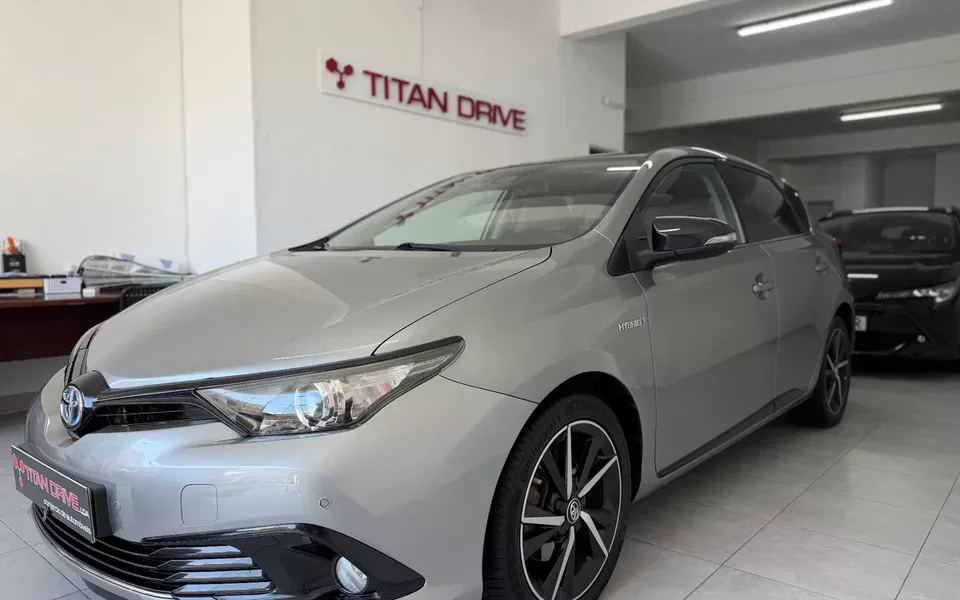 Toyota Auris 1.8 HSD Comfort