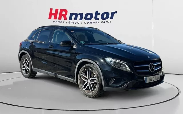 MERCEDES-BENZ Clase GLA GLA 200d Style 7G-DCT