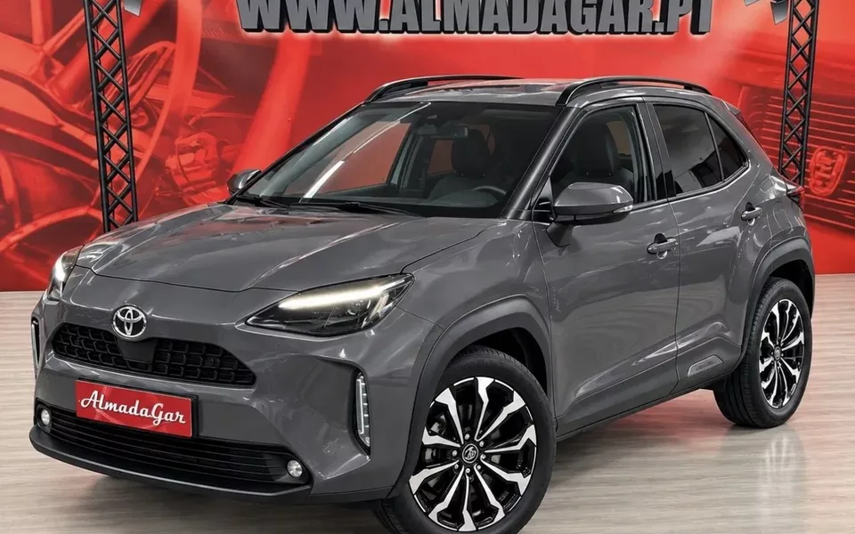 Toyota Yaris Cross 1.5 HDF Square Collection