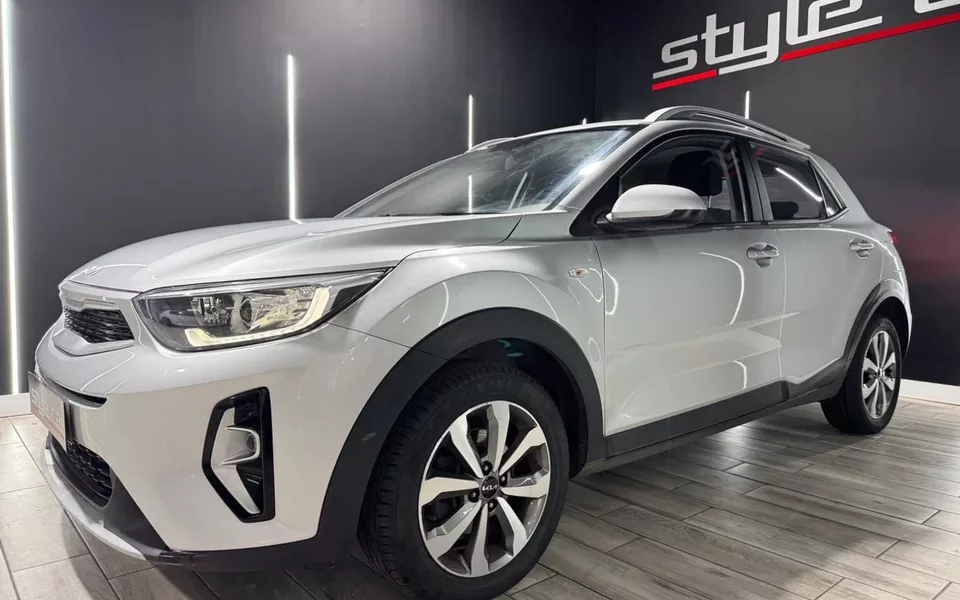 KIA Stonic 1.0 TGDi 74kW 100CV MHEV iMT Concept