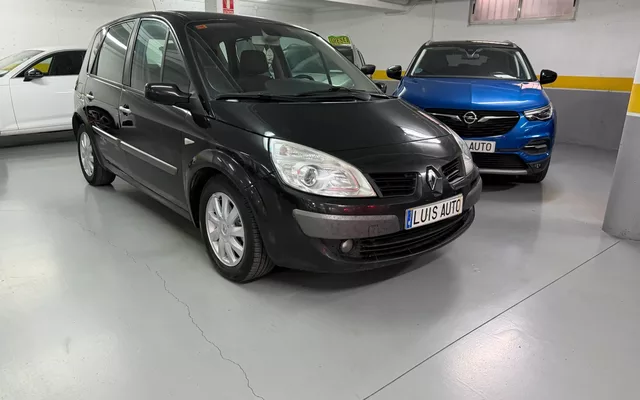 RENAULT Scénic Scénic 1.9DCI Exception - 3975€ en Palencia
