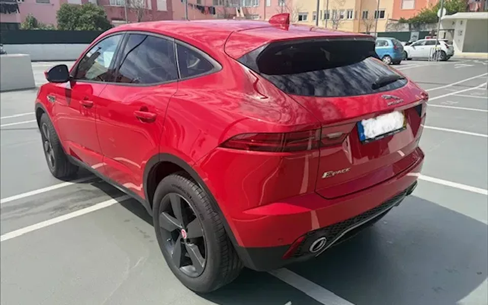 Jaguar E-Pace D150