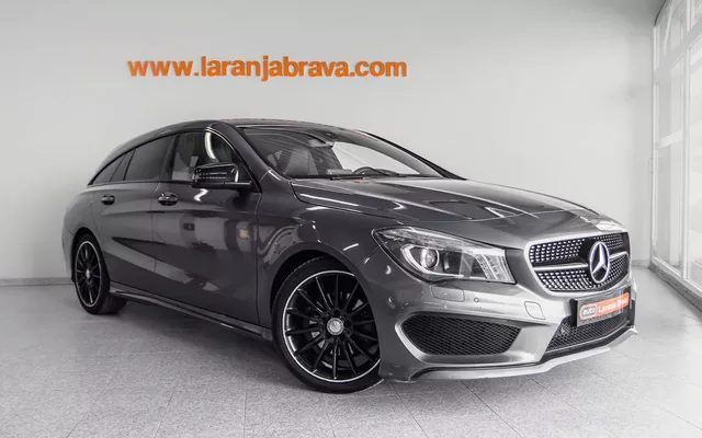 Mercedes-Benz CLA 180 d Shooting Brake AMG Line