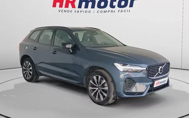 VOLVO XC60 XC60 B4 Plus Dark FWD Aut.