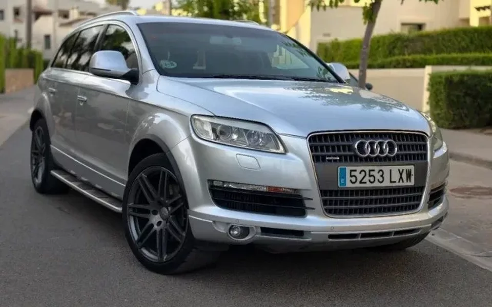 AUDI Q7 Q7 3.0TDI quattro Tiptronic DPF