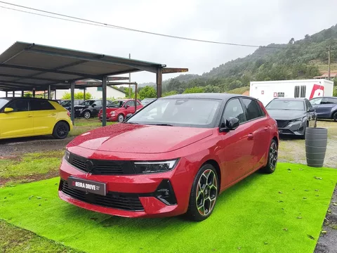 Opel Astra 1.6 T PHEV GSe
