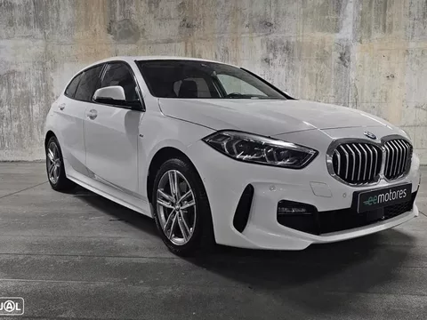 BMW 116 d Pack Desportivo M Auto