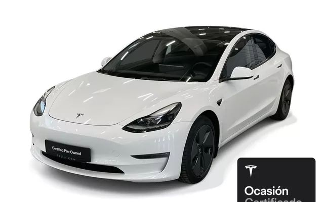 TESLA Model 3 Long Range AWD
