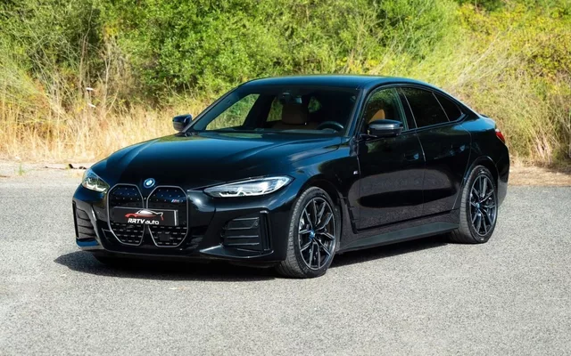 BMW i4 eDrive40 Pack Desportivo M Pro
