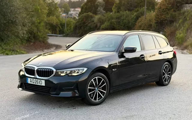 BMW 320 e Line Sport Auto