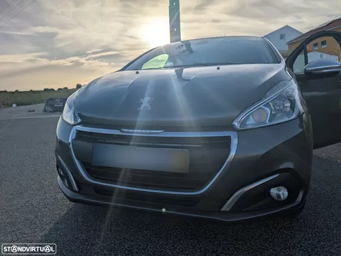 Peugeot 208 1.2 PureTech Style