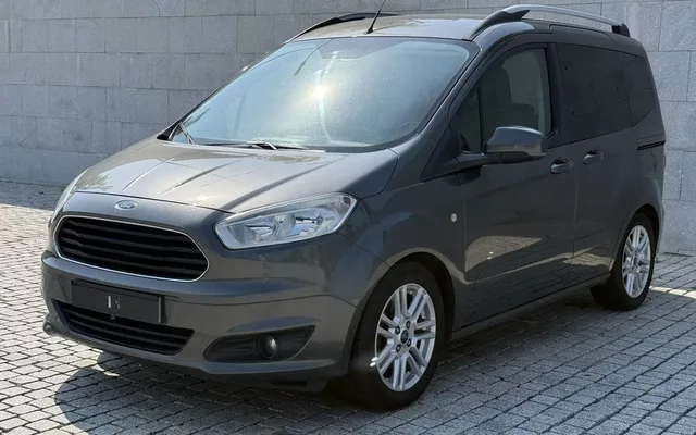 Ford Tourneo Courier 1.0 EcoBoost S&S Trend