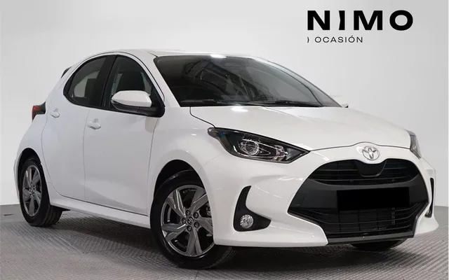 TOYOTA Yaris Yaris 120H 1.5 Active Plus