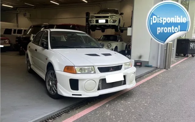 MITSUBISHI Lancer Lancer Evolution V RS
