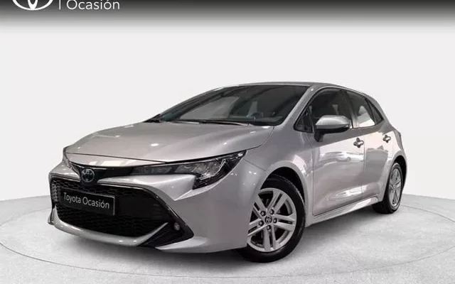 TOYOTA Corolla 1.8 125H ACTIVE TECH E-CVT