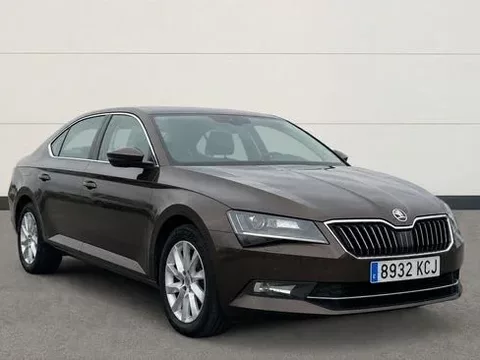 SKODA Superb Superb 2.0TDI Ambition DSG 110kW