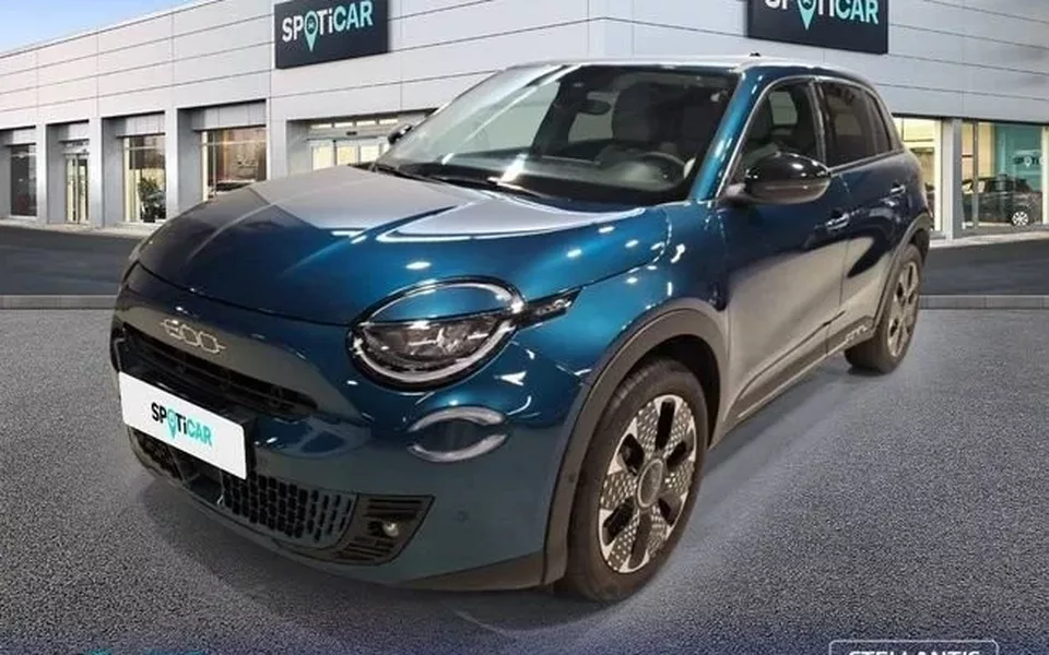 FIAT 600 MHEV 1.2 74kW (100CV) DDCT La prima