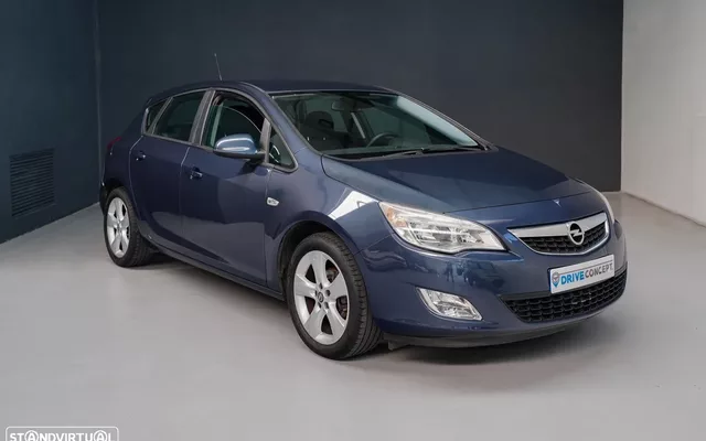 Opel Astra 1.4 Cosmo S/S