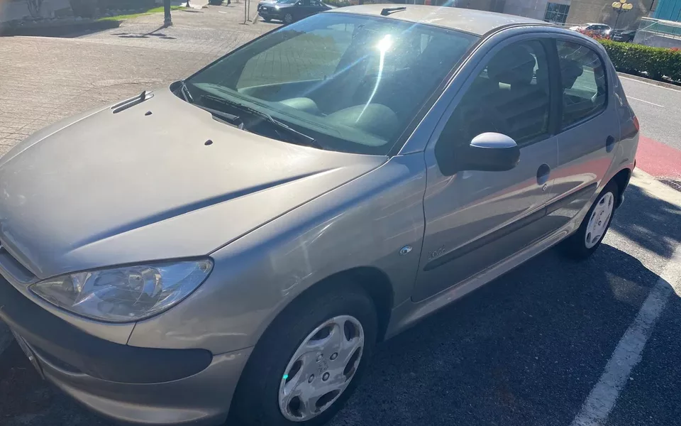 Peugeot 206 1.1 Color Line