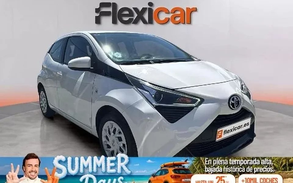TOYOTA Aygo Aygo 70 x-play