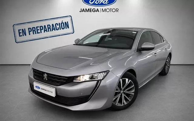 PEUGEOT 508 508 Hybrid 225 Allure Pack e-EAT8