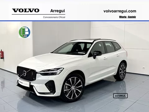 VOLVO XC60 XC60 B4 Ultimate Dark FWD Aut.