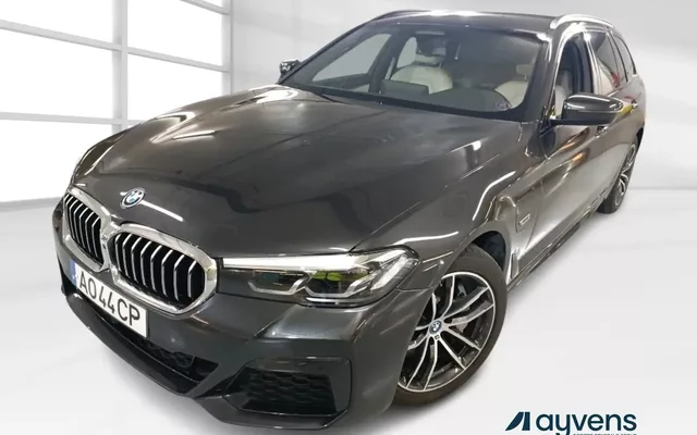 BMW 530 e Pack Desportivo M