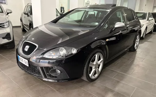 SEAT León León 2.0TDI FR (159CO2)