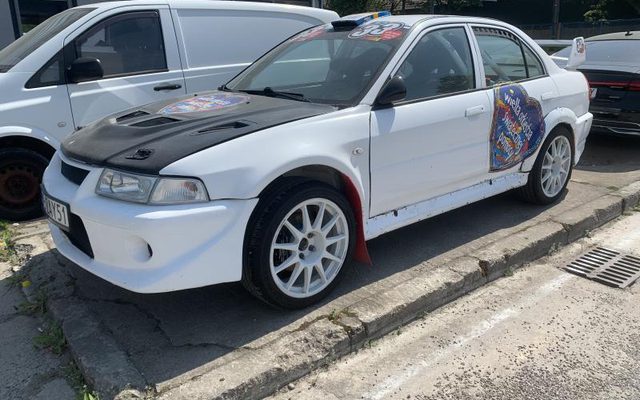 Mitsubishi LANCER 1999