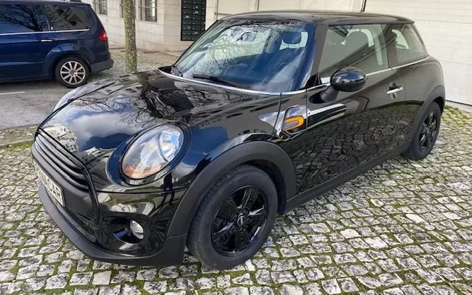 MINI 3 Portas One D