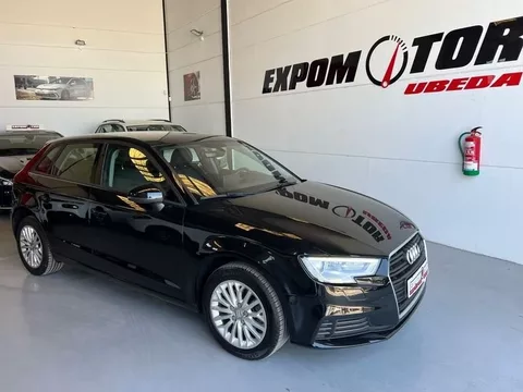 AUDI A3 A3 Sportback 1.6TDI S tronic 85kW