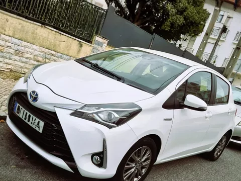 Toyota Yaris 1.5 HSD Active