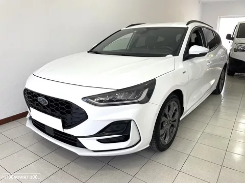 Ford Focus SW 1.5 TDCi EcoBlue ST-Line