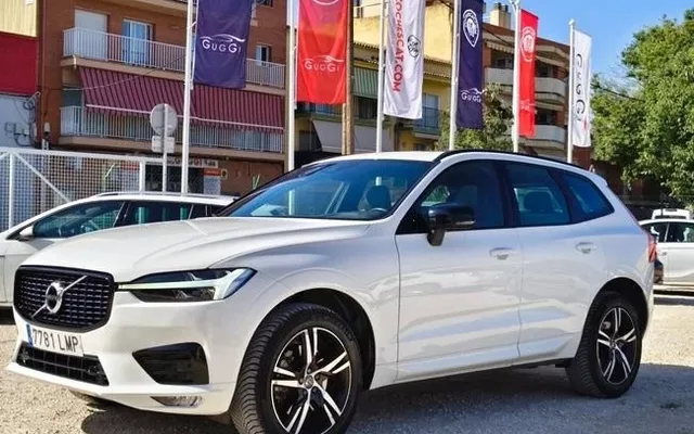 VOLVO XC60 R-Design B4 Diesel
