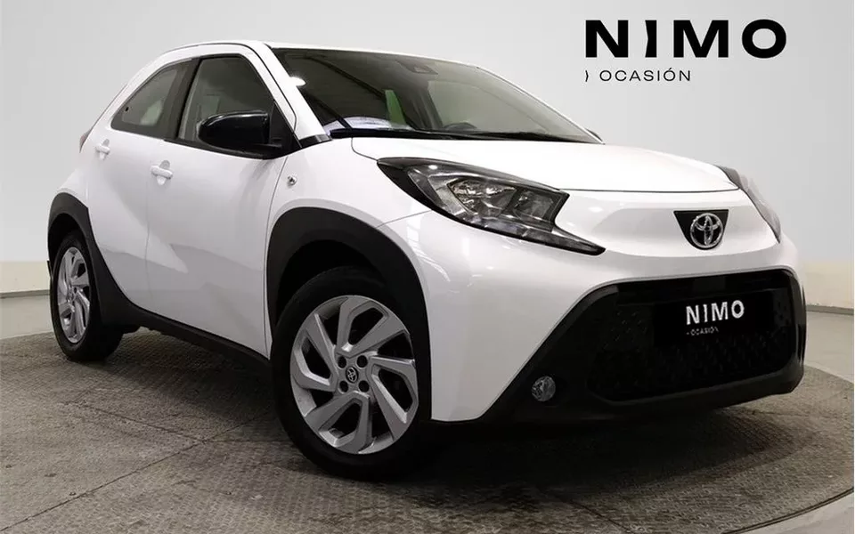 TOYOTA Aygo X Cross AYGO X CROSS 1.0 VVT-I 72CV Play