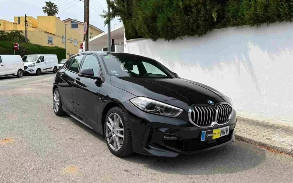 BMW Serie 1 120iA Sport - 24300€ en Alella