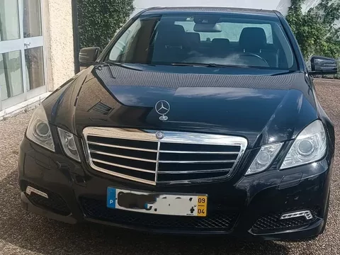 Mercedes-Benz E 250 CDI Elegance BlueEfficiency Auto.