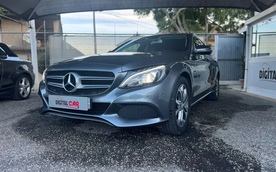 Mercedes-Benz C 220