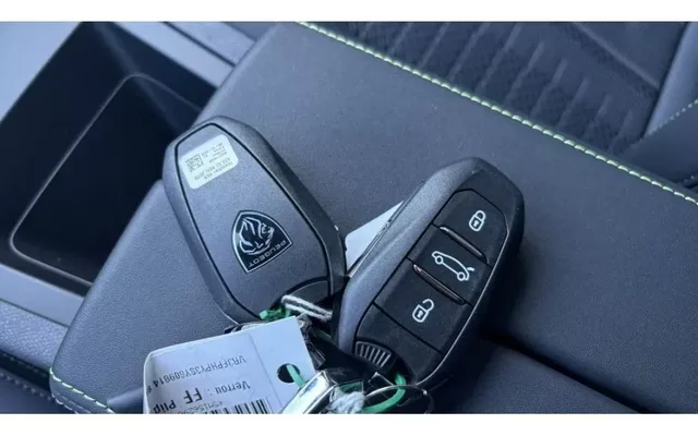 Peugeot 308 Hybrid 145 e-DCS6 GT Zéro km immatriculé