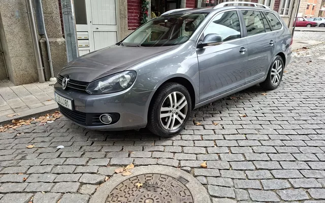 VW Golf Variant