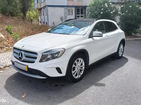 Mercedes-Benz GLA 200 (CDI) d Urban