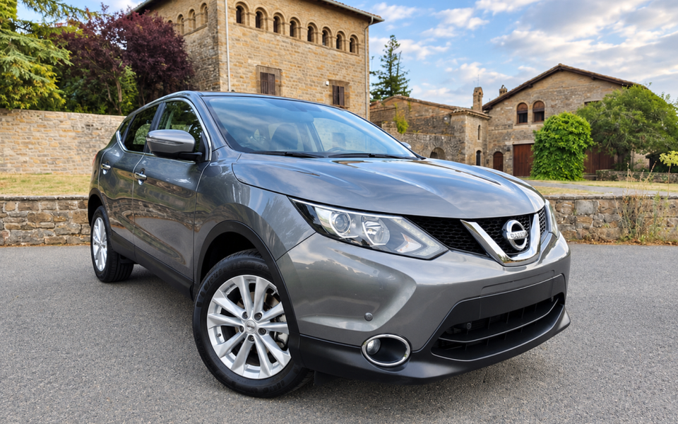 NISSAN Qashqai Qashqai 1.2 DIG-T Acenta 4x2 - 9889€ en Berrioplano/berriobeiti