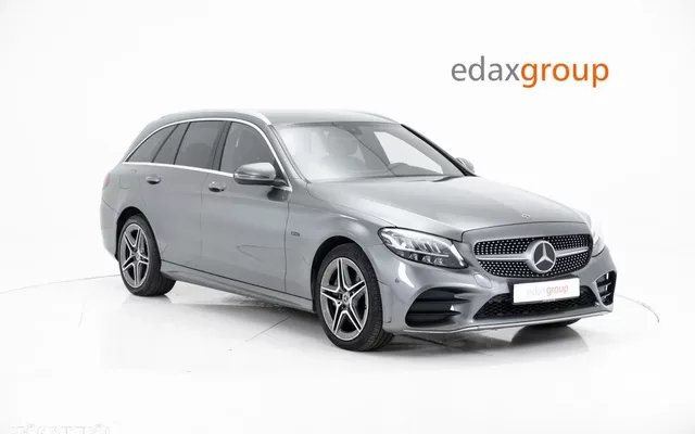 Mercedes-Benz C 300 de AMG Line